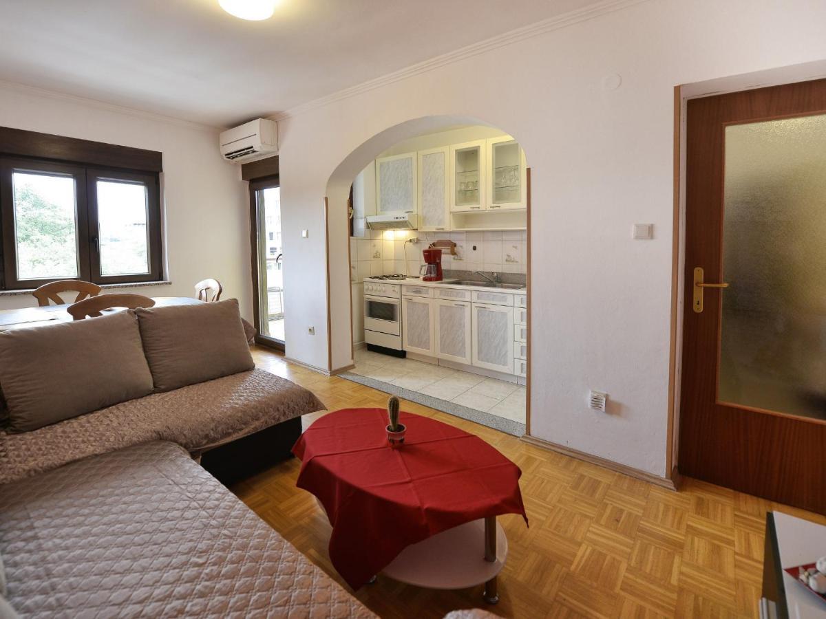 Apartman Kuki Porec Exterior photo