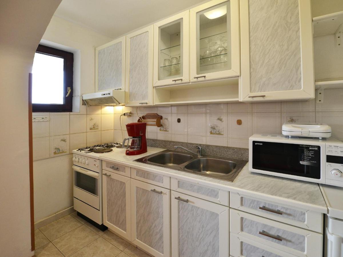 Apartman Kuki Porec Exterior photo